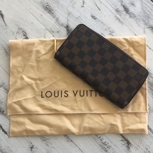 Louis Vuitton Damien Zippy Wallet